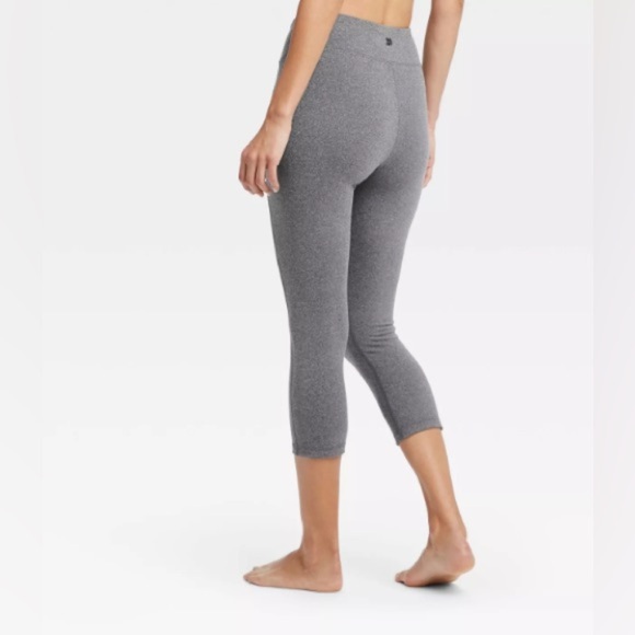 All in Motion Simplicity Mid-Rise Capri Leggings - Charcoal Gray - Picture 2 of 5
